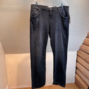 NWT BDG Black Low Rise Slim Bootcut Jeans. Factory distressed. Size 33